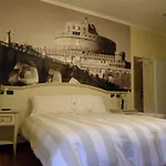 Vatican Plaza 4*