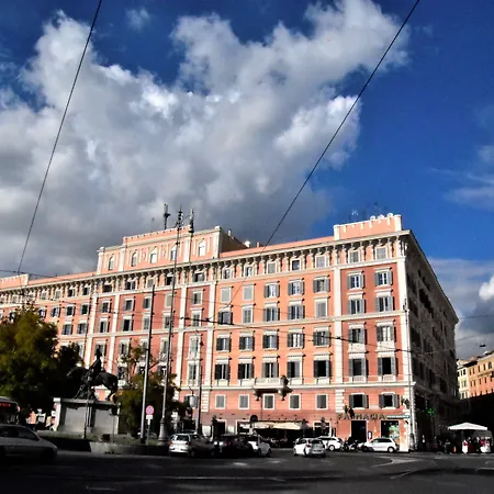 Vatican Plaza Roma