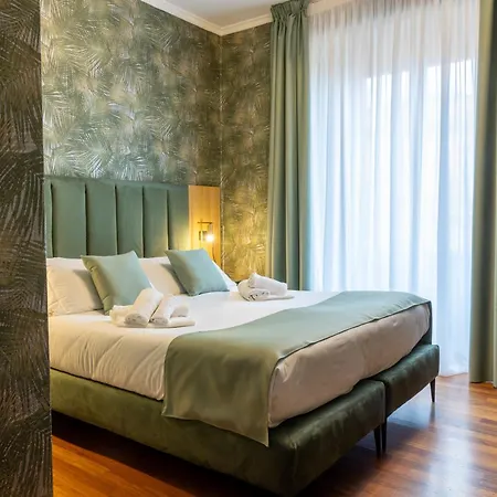 Affittacamere Vatican Plaza 4*