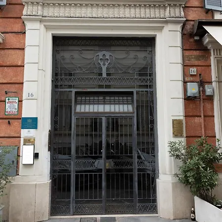 Vatican Plaza Konukevi 4*