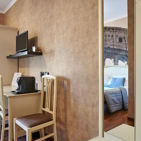 Le Downtown Guest house 3*