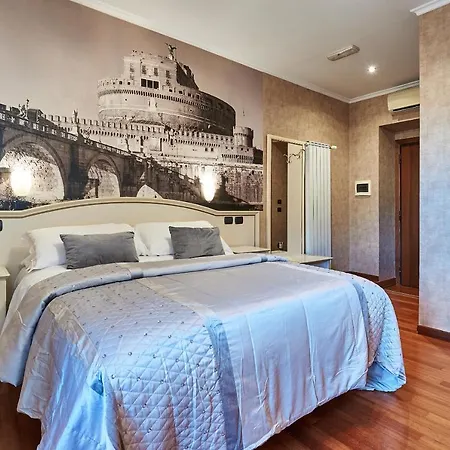 Le Downtown 3*