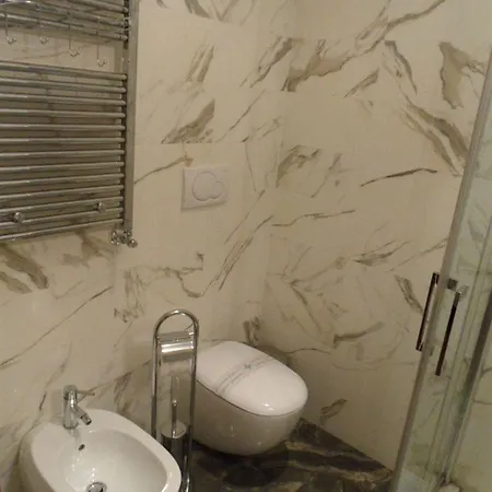Le Downtown 3*