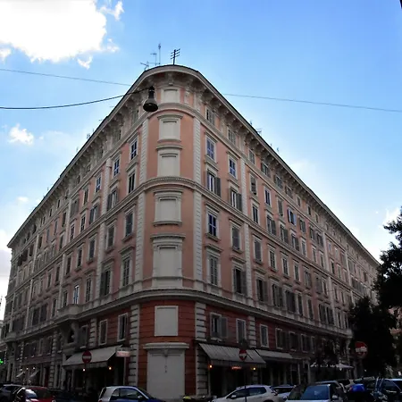 Le Downtown